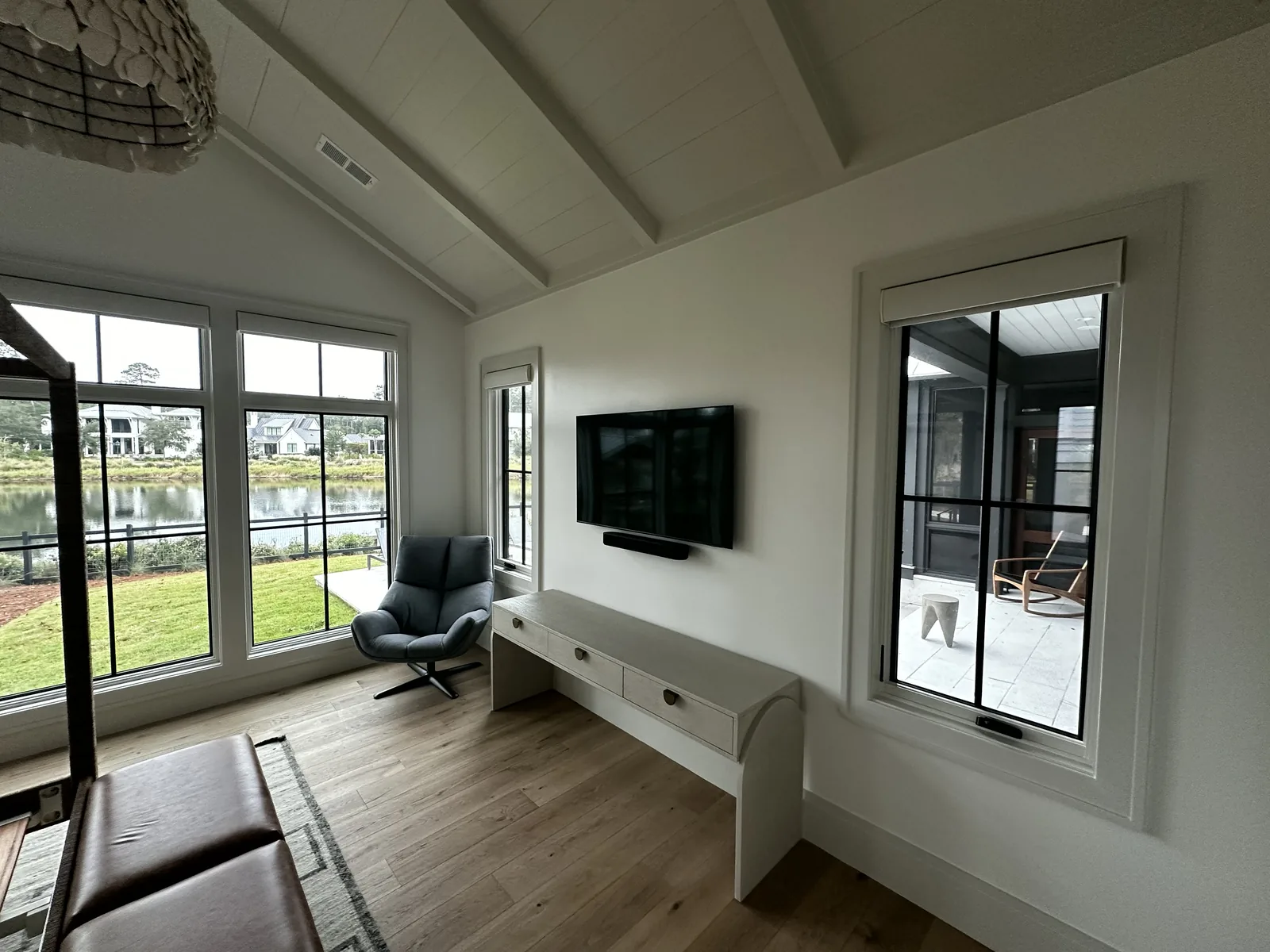 Window Treatments project by Hooked Up Installs, photo 48