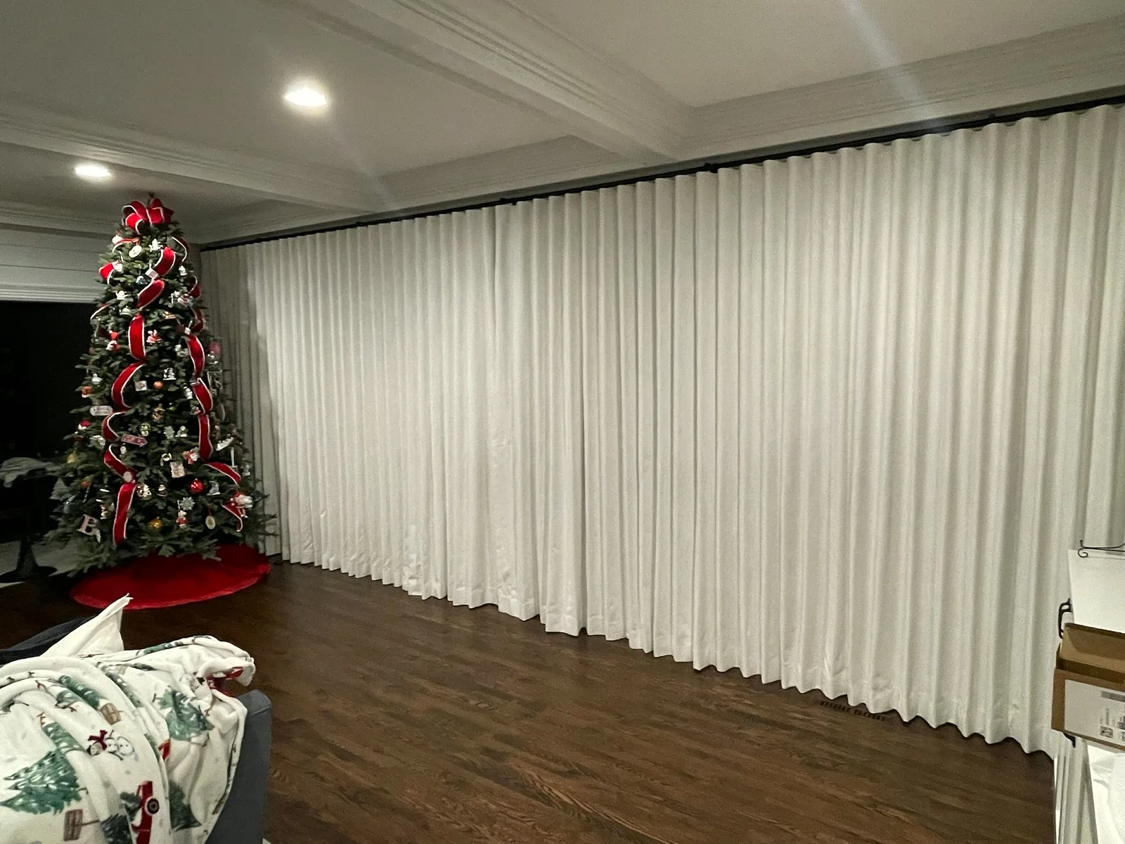 Window Treatments project by Hooked Up Installs, photo 40