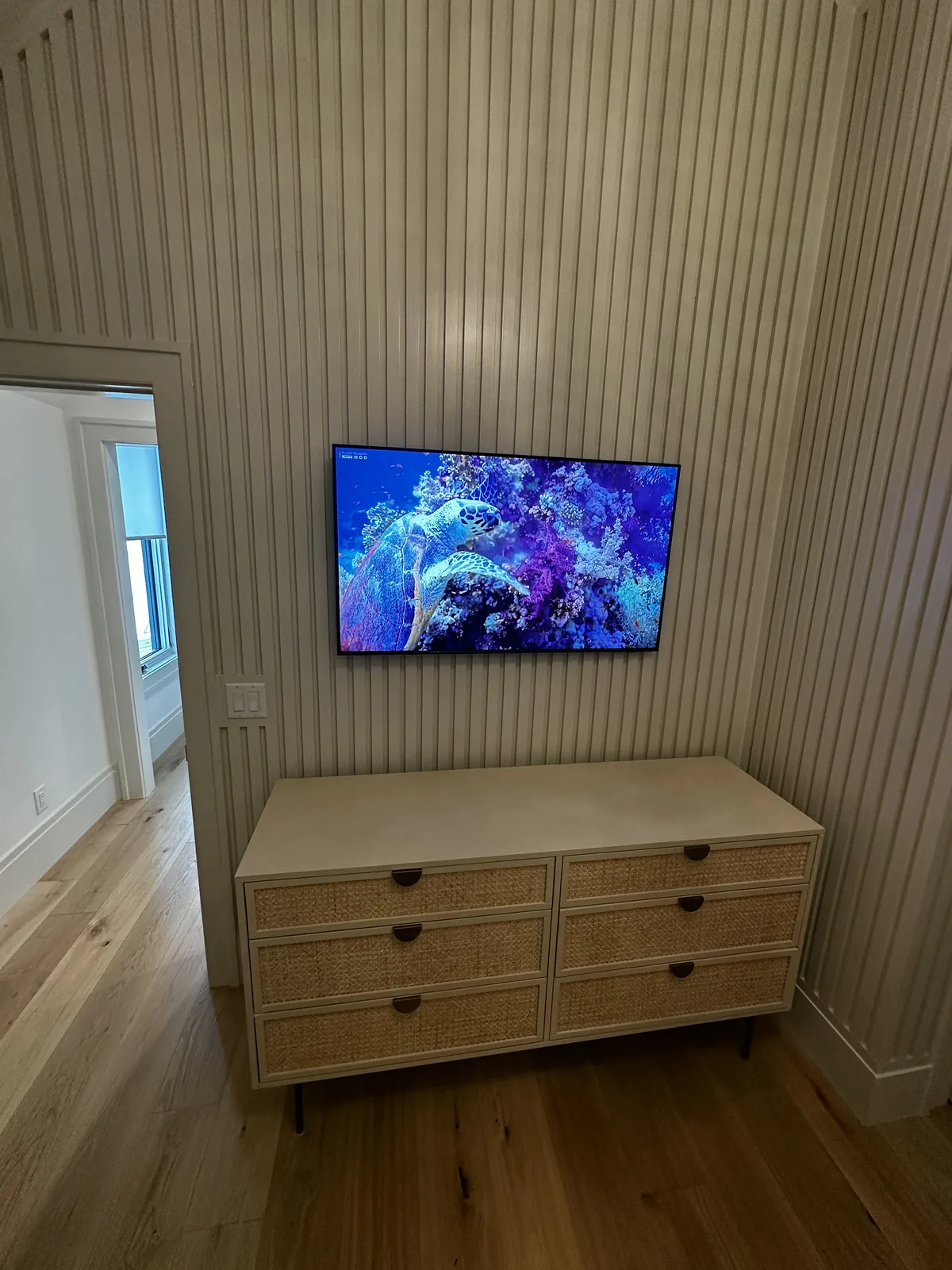 Flat Panel TV Installation project by Hooked Up Installs, photo 31