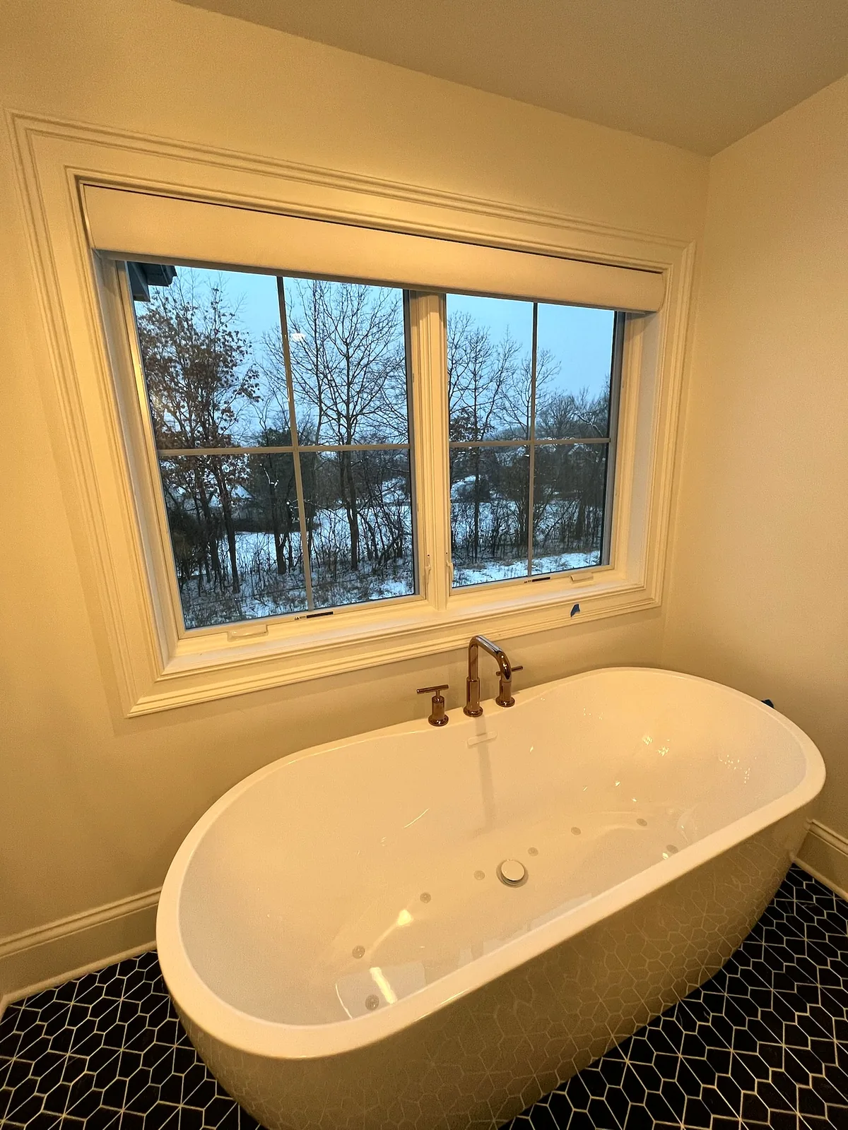 Window Treatments project by Hooked Up Installs, photo 20